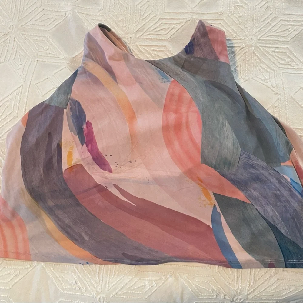 Athleta Conscious Abstract Multicolor Women's Sports top - Picture 2 of 6